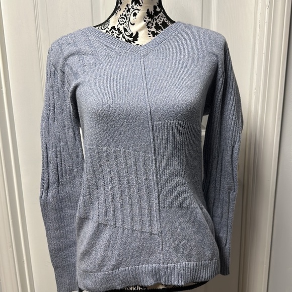 Sundance silk blend V-neck sweater XS periwinkle - Picture 1 of 6